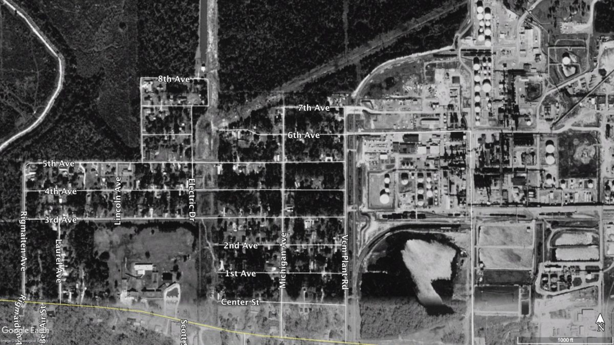 1998 Satellite image of  area of homes in Westlake now gone.